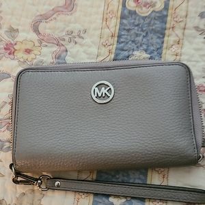 Michael Kors wristlet